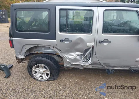 2013 Jeep Wrangler Unlimited Sport из США, поврежденный, VIN 1C4BJWDG0DL6H4925